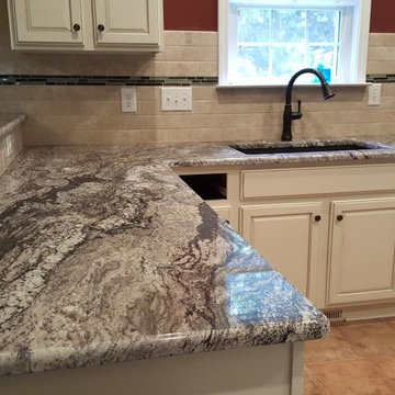 Rocky Mountain Granite with 3 x6 Cestino Tile Backsplash