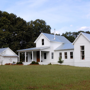 My Houzz: Colorful Vintage Finds fill a Chic Modern Farmhouse