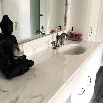 Powder Rooms & Bathrooms