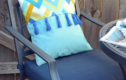 DIY: Make a Colorful Outdoor Tassel Pillow