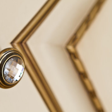 Fancy Glass Bathroom Vanity Hardware