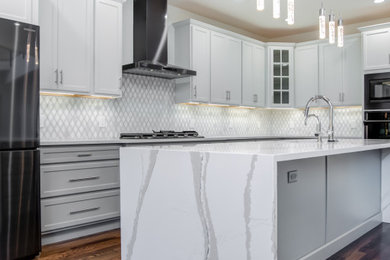 Trendy kitchen photo in New York