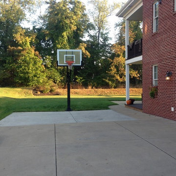 Ronald R's Pro Dunk Silver Basketball System on a 30x40 in Mcmurray, PA