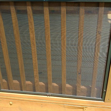 Screen - up close