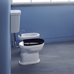 Canova Royal Toilet Suite With Black Seat - Toilets