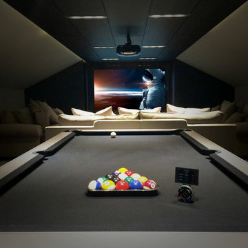 Cinema & Games Room