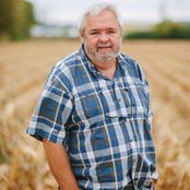 Douglas Horne's photo
