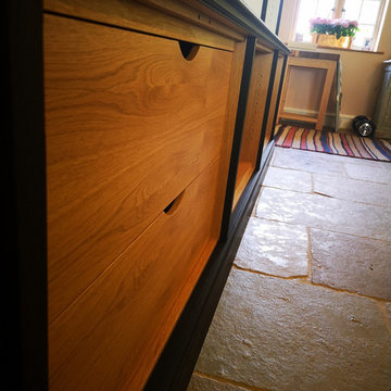Kitchen dresser oak veneered drawers