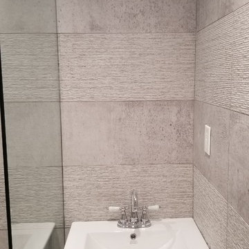Master walk in shower