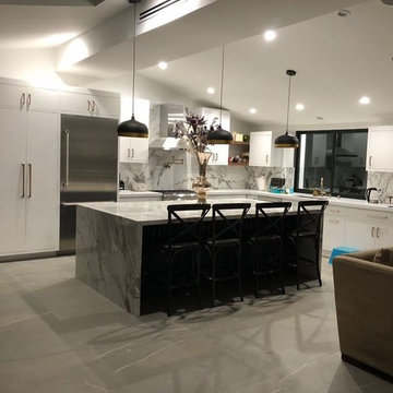 Kitchen & Great Room