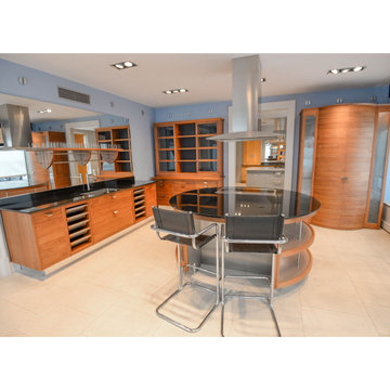 Smallbone Walnut Transitional Display
