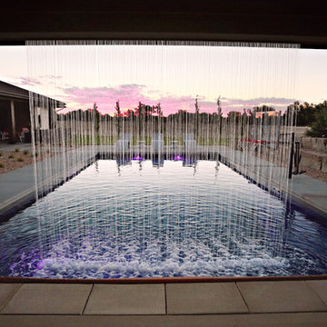 Vinyl liner with custom rain sheer