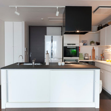Home Kitchens/01 SH House