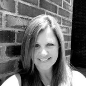 Sharon Doucet's photo