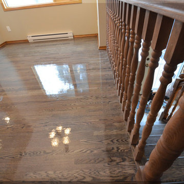 Install & Finish - Red Oak Hardwood Flooring