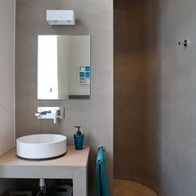 Pocket bathroom