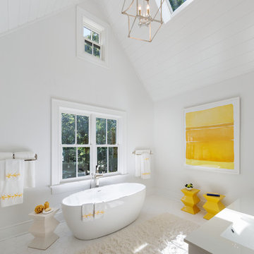 Traditional Bathroom