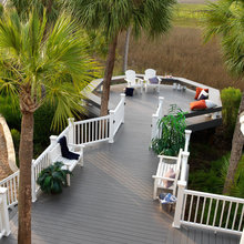 porch/ outdoor space