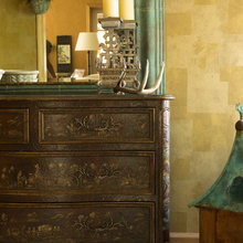 Foyer wall