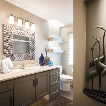 Designer's Paradise - Art Bathroom
