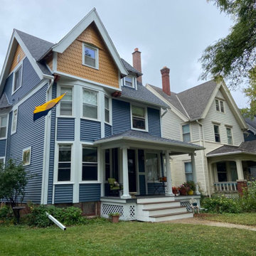 Great Barrier Vinyl Siding Replacement in Milwaukee