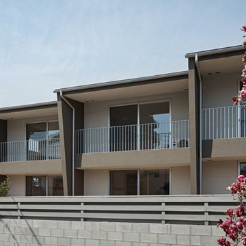 CLAIR KORAKUEN