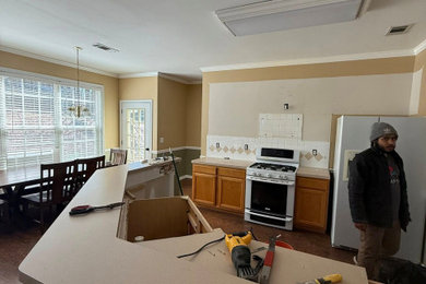Kitchen photo in Atlanta