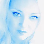 Jodie Breakwell's photo