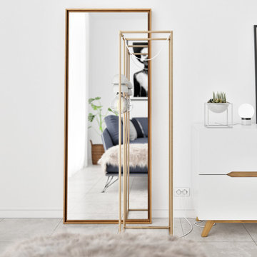 Finn Mirror