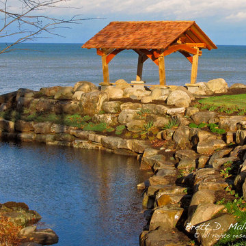 Lakeside Lookout