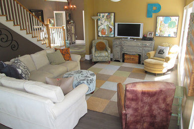 Trendy living room photo in Other