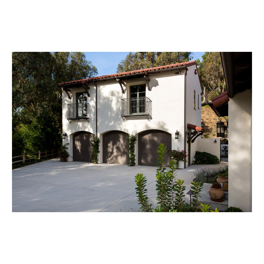 Roscomare Garage