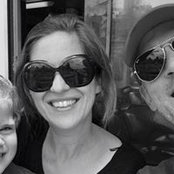 Carolyn A's photo