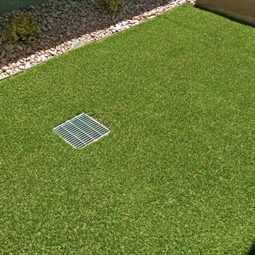 Quick Draining Artificial Grass Solution in Stapleton