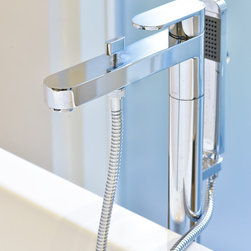 Stunning Refurb of a 5 Storey Semi-Detached House in Balham - Bath Taps
