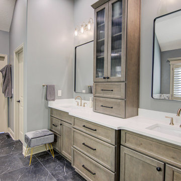 Sophisticated and Timeless Bathroom Design with Premium Features