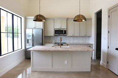 Kitchen photo in Austin