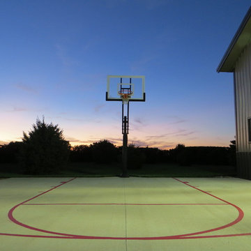 Aaron M's Pro Dunk Silver Basketball System on a 28x36 in LeMars, IA