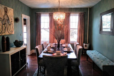 Dining room - dining room idea in New York