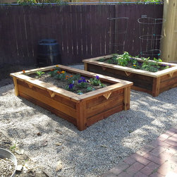 Custom Raised Garden Bed - Outdoor Pots And Planters