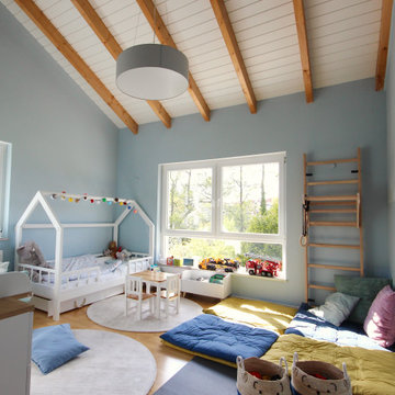Neugestaltung Einfamilienhaus mit Blau/Türkisenen Aktzenten