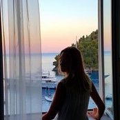 Julie Mgt's photo