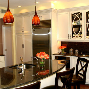 Antique White Kitchen Cabinets