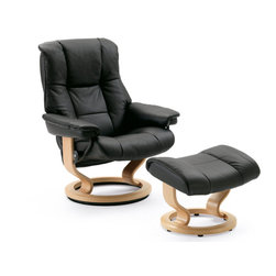 RECLINERS - Recliner Chairs
