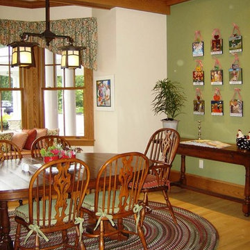 Ocean Avenue Arts & Crafts