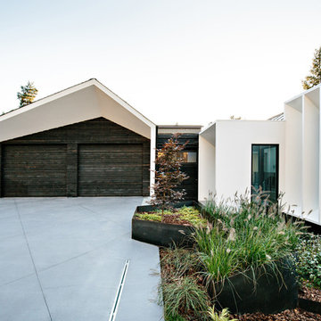 Kalamalka Lake Home