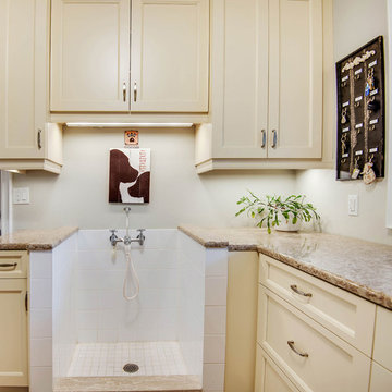 Traditional Laundry Room