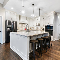 Hand Kitchen - Pendant Lighting