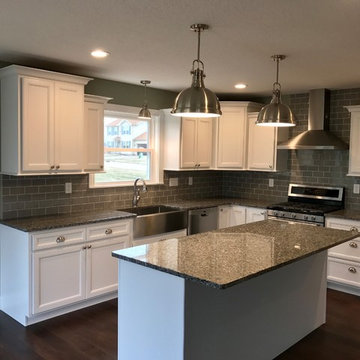 New Construction-Colona, IL Koch Lexington Painted White Caledonia Granite