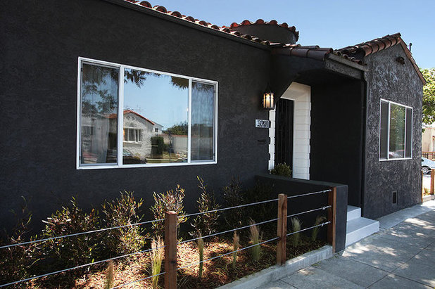 On Trend: Bold and Black Exterior House Color